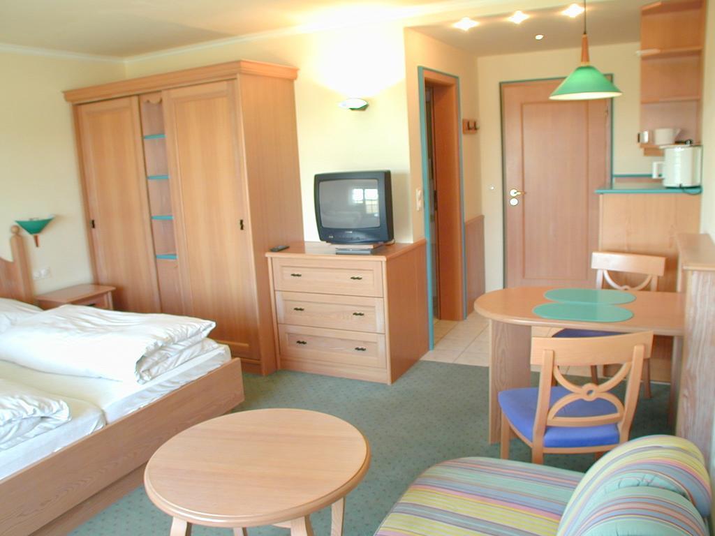 Kurhotel Wuerdinger Hof Bad Füssing Rom bilde