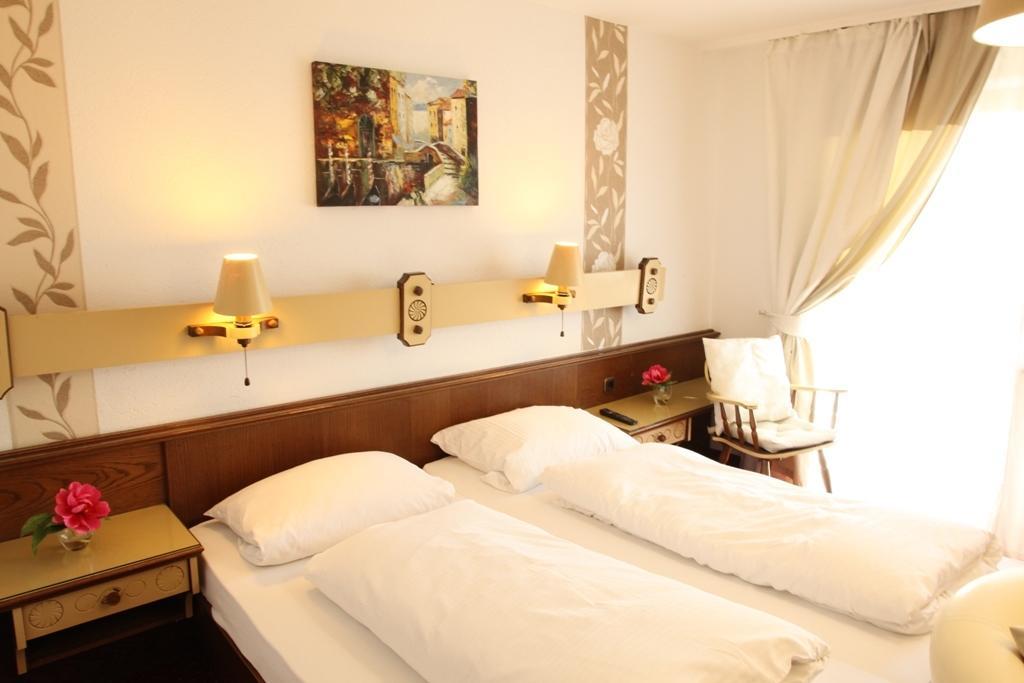 Kurhotel Wuerdinger Hof Bad Füssing Rom bilde